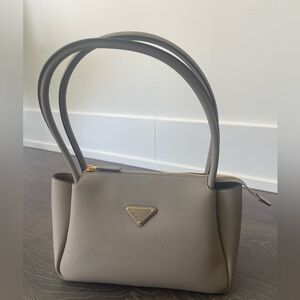 Prada Darling medium leather shoulder bag grey